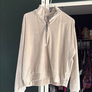 Vuori Sweatshirt